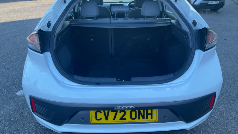 Hyundai IONIQ 1.6 GDi Hybrid Premium 5dr DCT Hybrid Hatchback